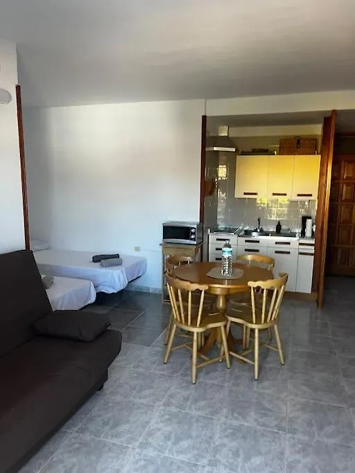 Tantulia Ficus Loft Apartment La Laguna  La Laguna (Tenerife)
